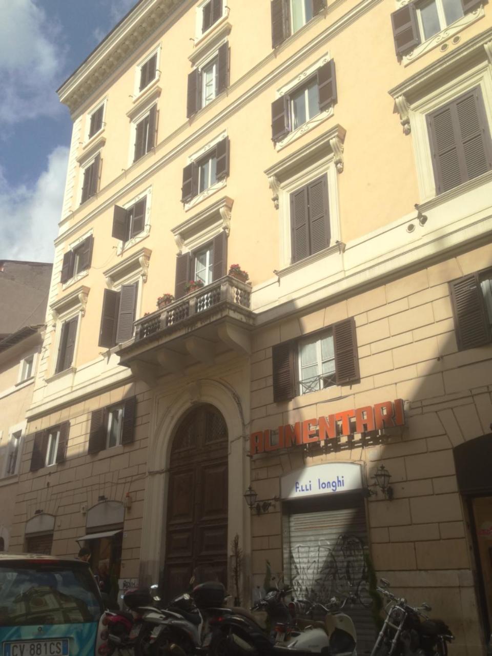 Flatinrome Trastevere 6 *